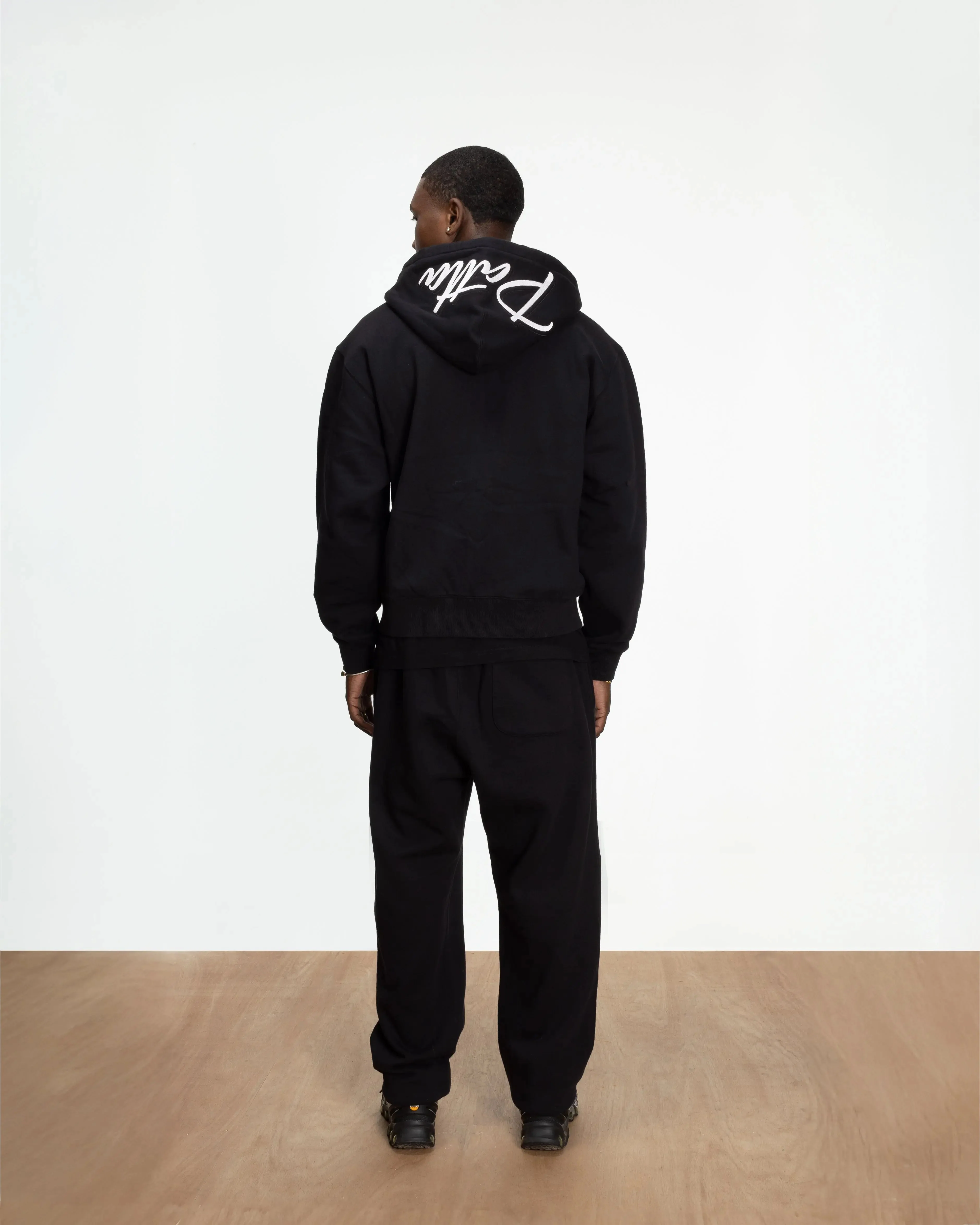 Patta Embro Classic Zip Up Hooded Sweater (Black) - Image 4