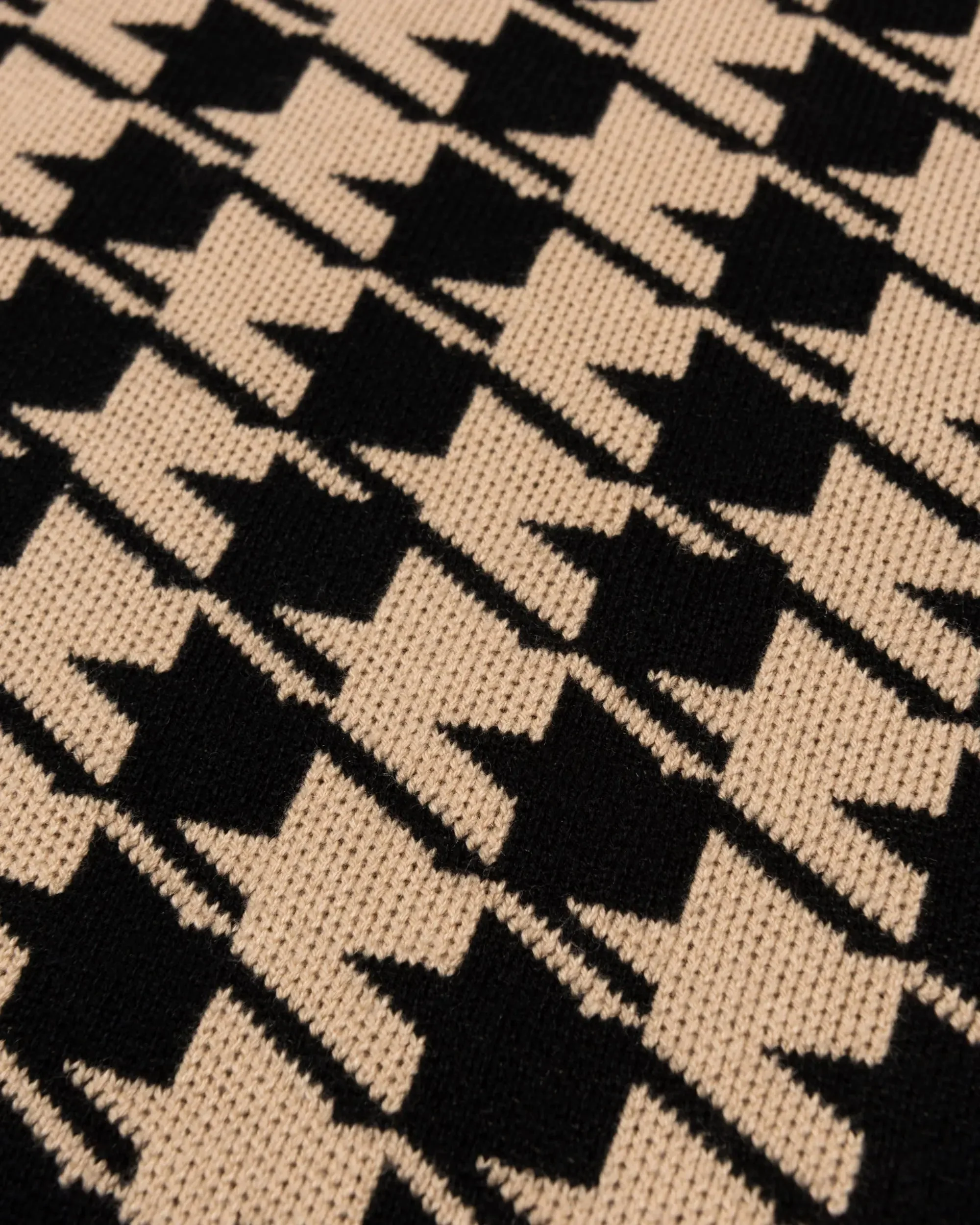 Patta Houndstooth Cardigan (Irish Cream) - Image 10