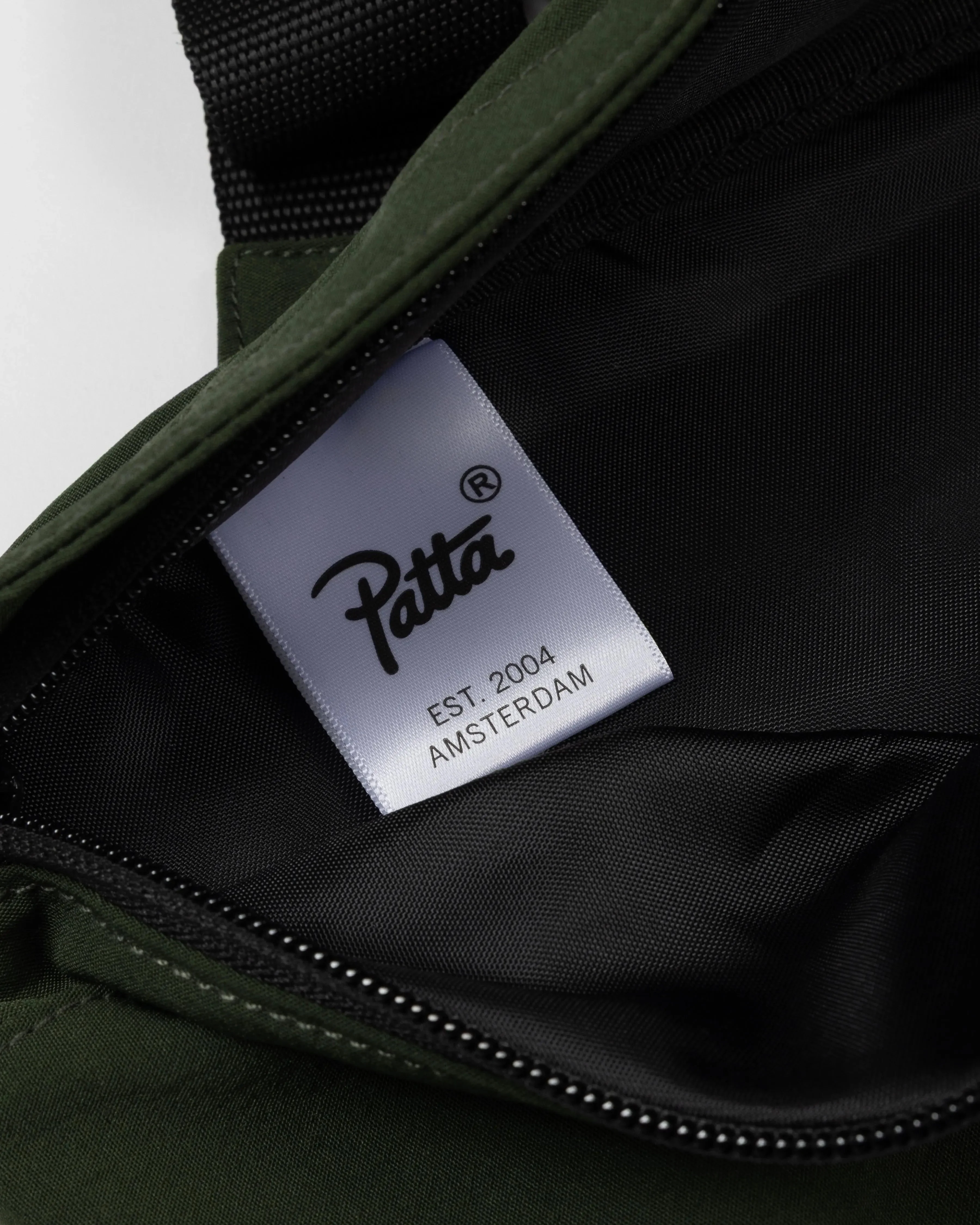 Patta N039 Sling Bag 3.0 (Kombu Green) - Image 6